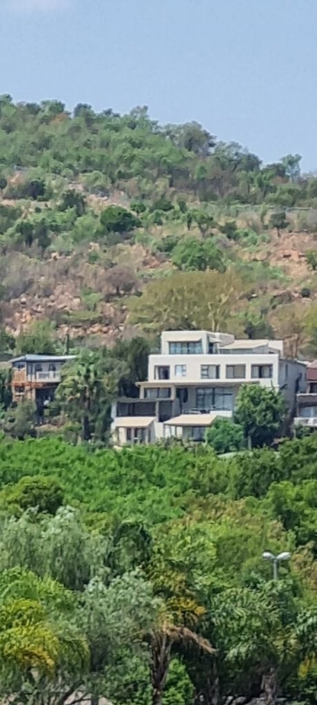 5 Bedroom Property for Sale in Meerhof North West